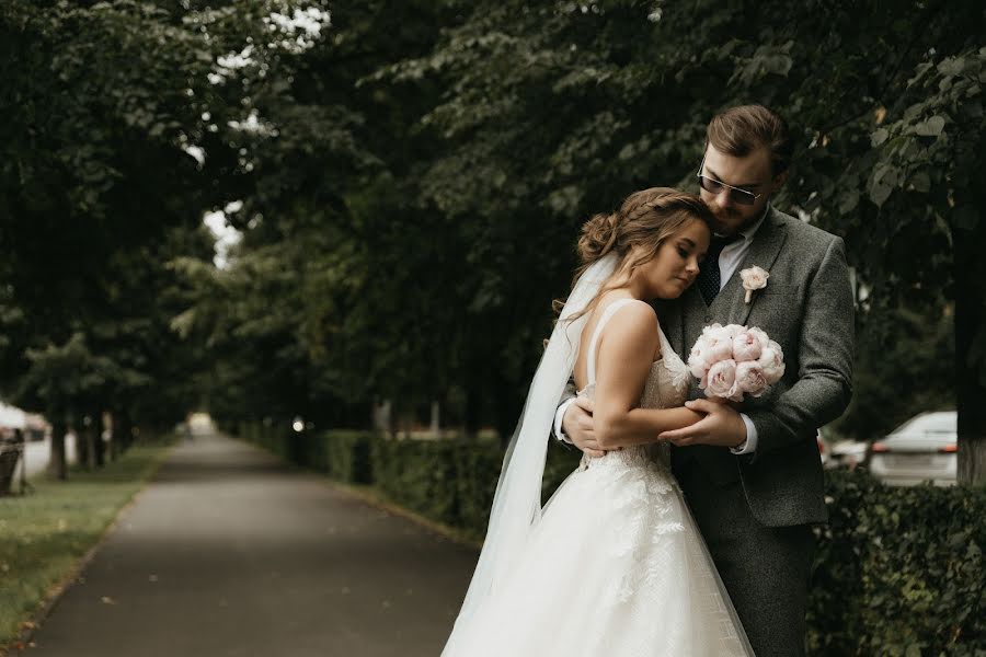 Fotógrafo de casamento Dmitriy Vetlugaev (vetlugaev). Foto de 1 de abril 2022