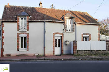 maison à Sainte-genevieve-des-bois (45)