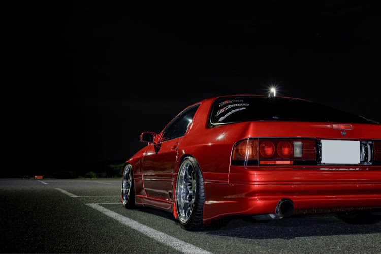 RX-7のバックシャンな愛車に関するカスタム事例の投稿画像2枚目