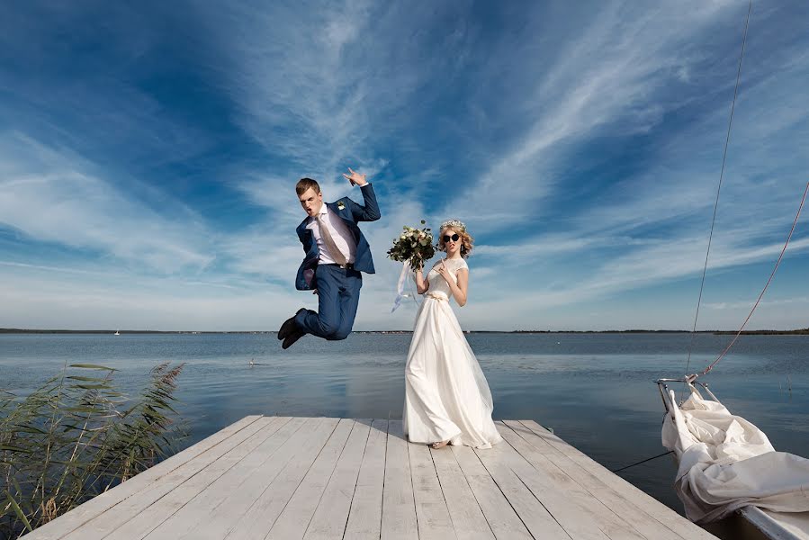 Fotógrafo de casamento Ilya Novickiy (axmen). Foto de 5 de setembro 2017