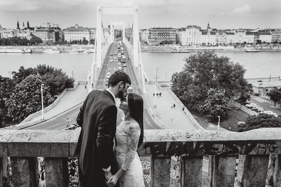 Bryllupsfotograf Viktor Demin (victordyomin). Bilde av 11 mai 2016