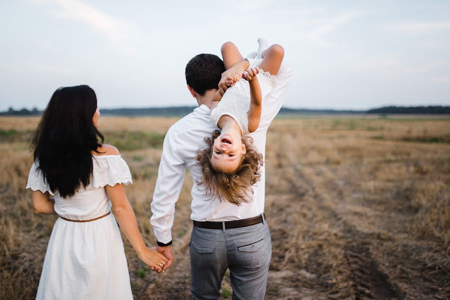 Fotografo di matrimoni Aleksey Puzikov (lazpuz). Foto del 9 settembre 2016