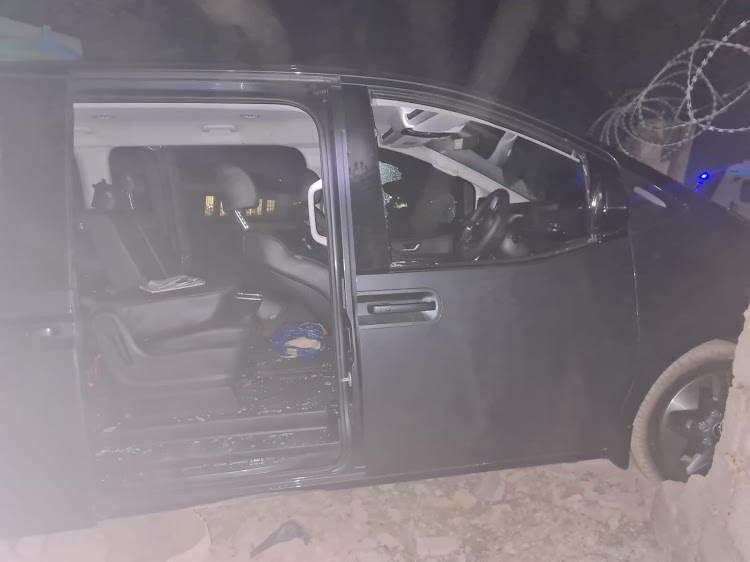 Four tourists were stopped by three armed suspects who were driving a VW Caddy. Despite this attack which left one tourist dead, tourism minister Lindiwe Sisulu says SA is a safe destination.