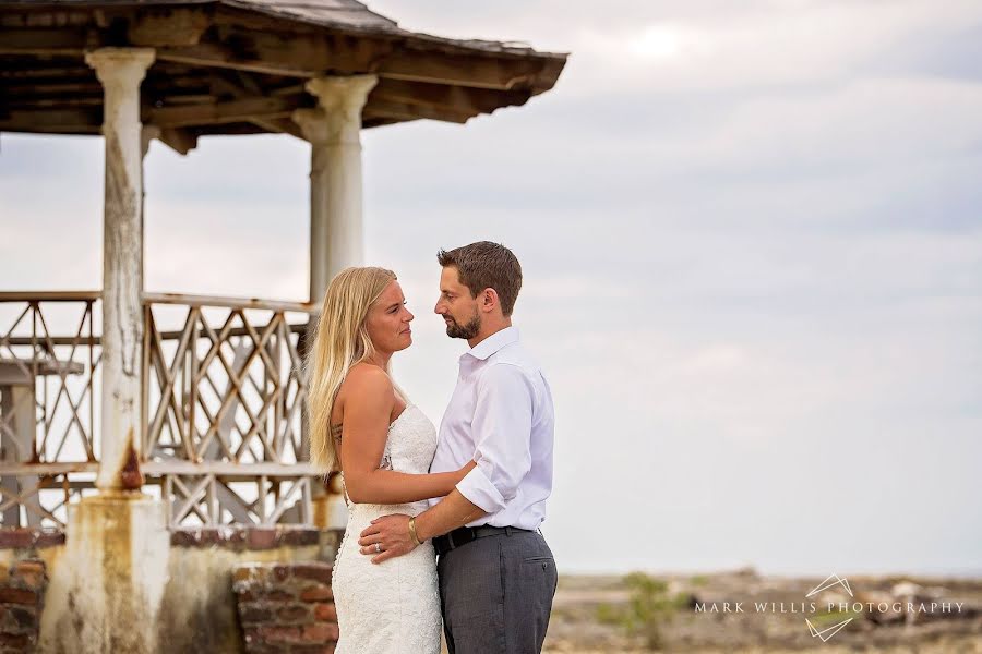 Wedding photographer Mark Willis (markwillis). Photo of 9 May 2019