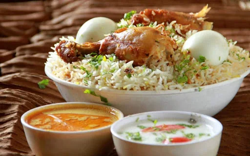 Chicken Family Pack Biryani [9 Pieces, Serves 4]