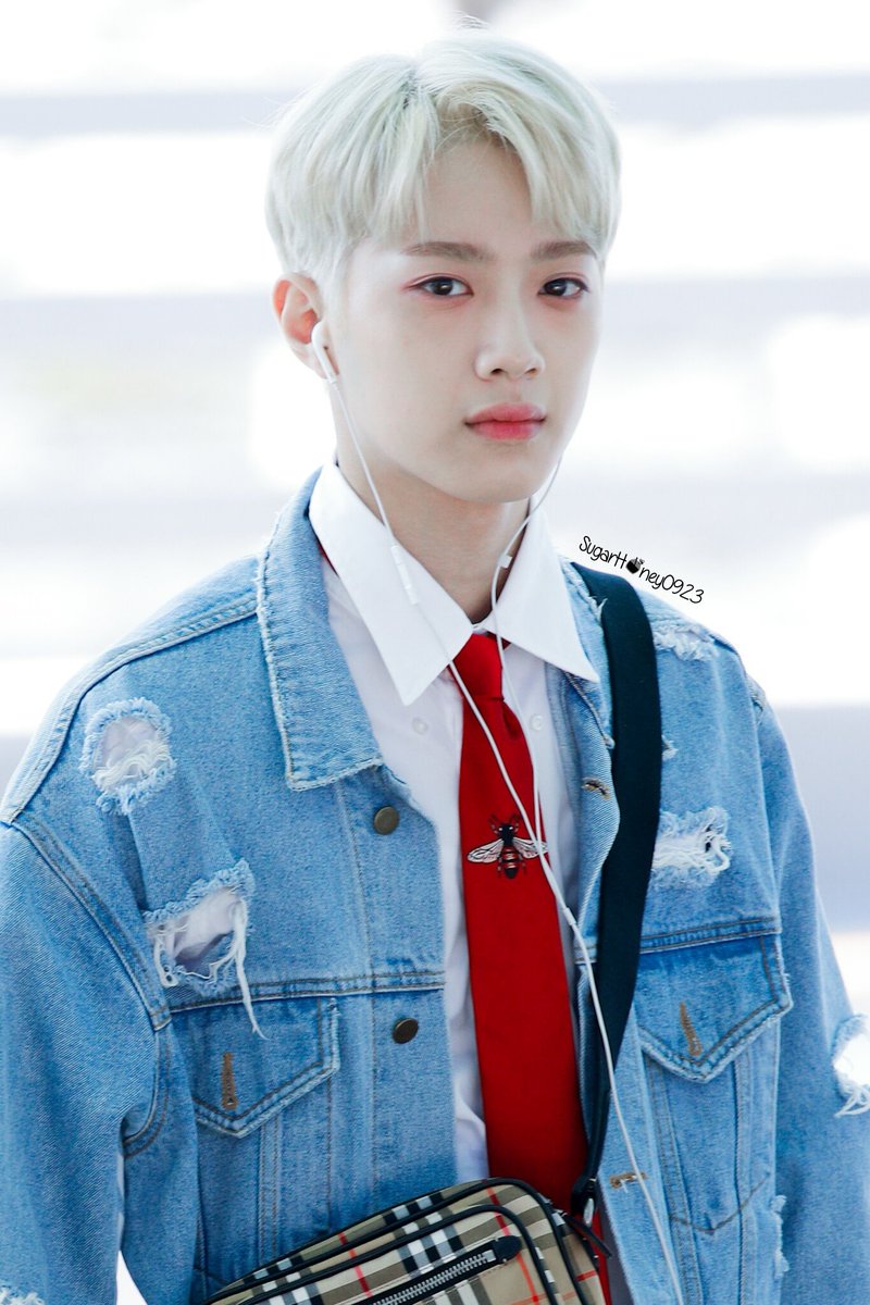 Wanna One's Lai Kuanlin Bleached His Hair For The First Time Ever (10 ...