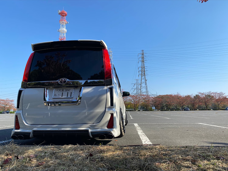 ノアの繋がり仲間に感謝！・彩の国・歯に染みる🦷・ネタ切れ・紅葉🍁に関するカスタム事例の投稿画像3枚目