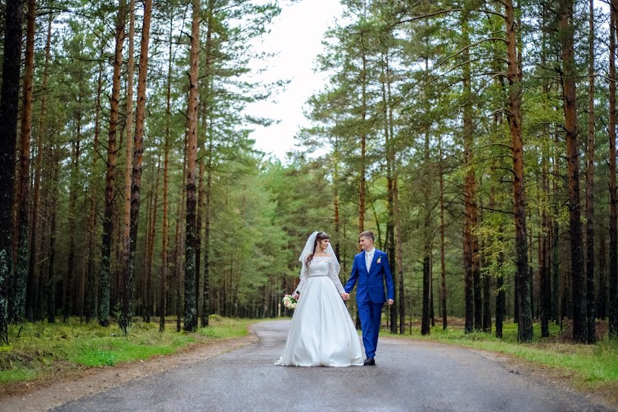 Fotógrafo de bodas Anna Sposobina (focustudio). Foto del 15 de octubre 2017