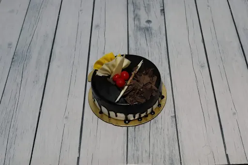 Black Forest Cake [1.5 Kg]