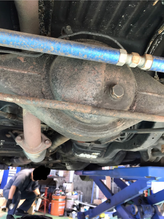 スプリンタートレノのスプリンタートレノ・2ドア後期トレノ・AE86・オイル交換とオイルフィルター交換に関するカスタム事例の投稿画像4枚目