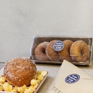 Dough Doughnuts 兜兜圈 二號店