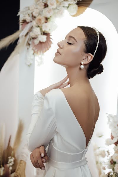 Wedding photographer Viktoriya Reshetnikova (vikareshka). Photo of 17 March 2020