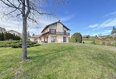 House with pool and terrace 5