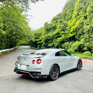 NISSAN GT-R R35