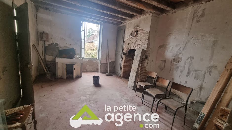 Vente maison 3 pièces 65 m² à Vierzon (18100), 33 000 €