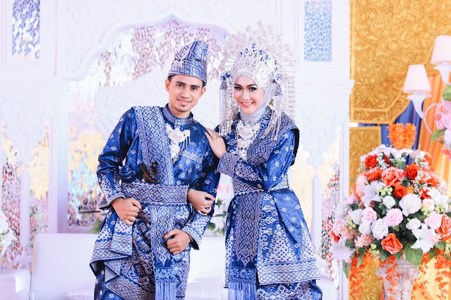 Fotógrafo de casamento Akhirul Mukminin (mukminin2). Foto de 27 de junho 2018