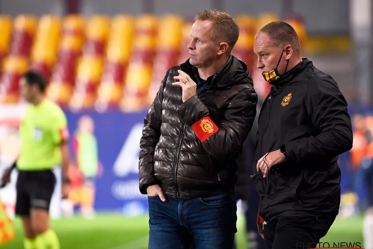 Vanderbiest nam honneurs waar in dug-out KV Mechelen: "Niets voor mij, ik ben in één klap zes jaar ouder geworden"