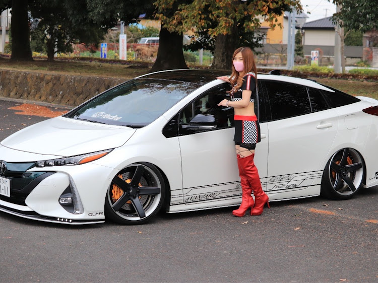 プリウスの目指せPickUpCars・ピックアップに選ばれたい・ピックアップチャレンジ・ピックアップ一度でも載ってみたい・昼休みのヒーローに関するカスタム事例の投稿画像3枚目
