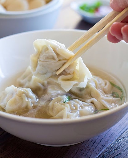 SOPA WONTON