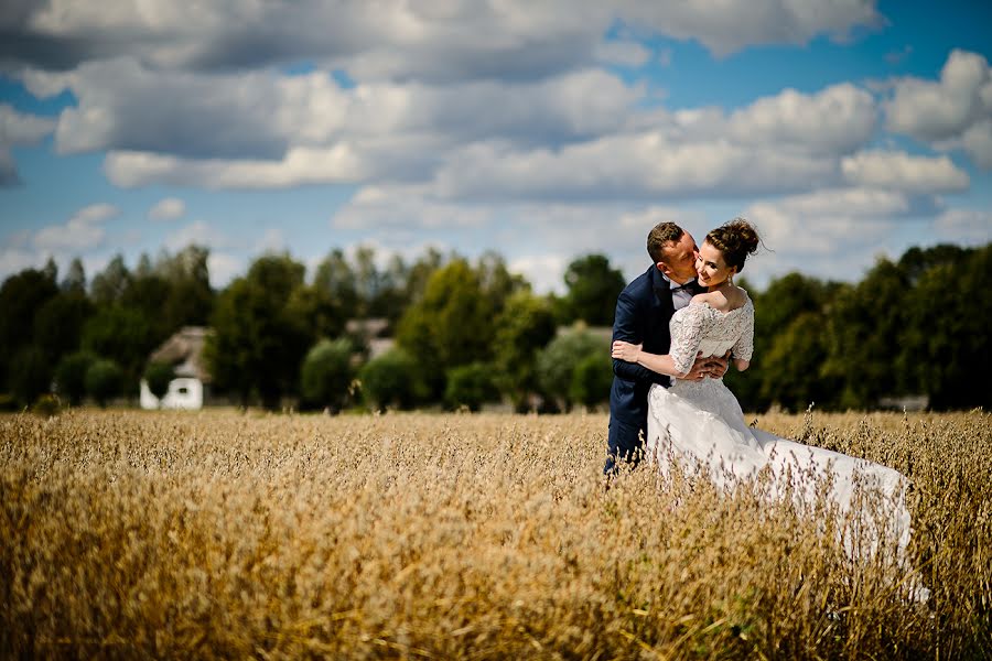 結婚式の写真家Robert Ziemka (upanafotografa)。2018 12月1日の写真