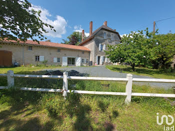 maison à Chantonnay (85)