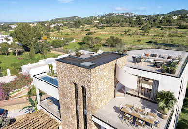 Apartment with terrace 1