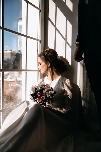 Fotógrafo de casamento Yuriy Nikolaev (nyphoto). Foto de 3 de março 2021