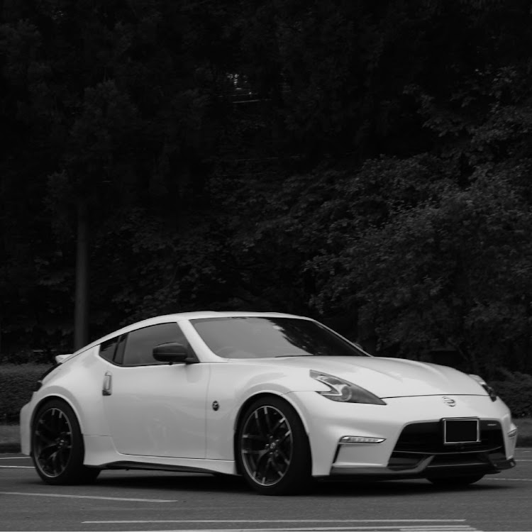 フェアレディZのz34・フェアレディZ・アミューズ・日光・いろは坂に関するカスタム事例の投稿画像2枚目