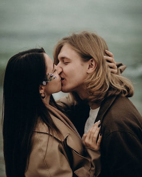 Fotógrafo de casamento Veronika Kuybida (kuibida). Foto de 19 de janeiro 2022