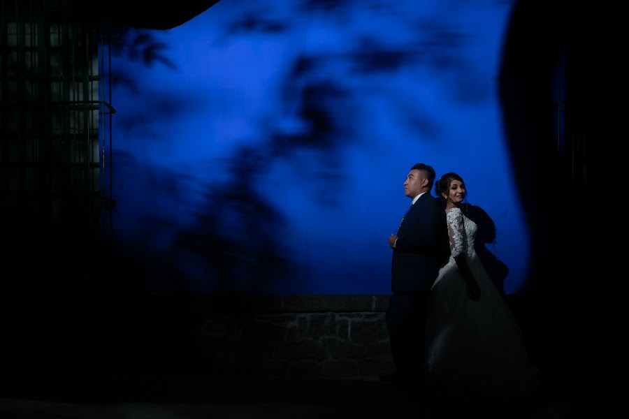 Nhiếp ảnh gia ảnh cưới Johnathan Luna (momentsforlife). Ảnh của 19 tháng 7 2022