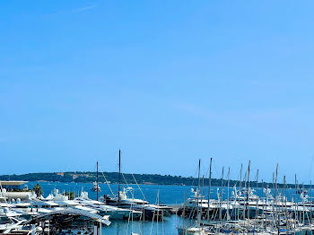 locaux professionnels à Cannes (06)