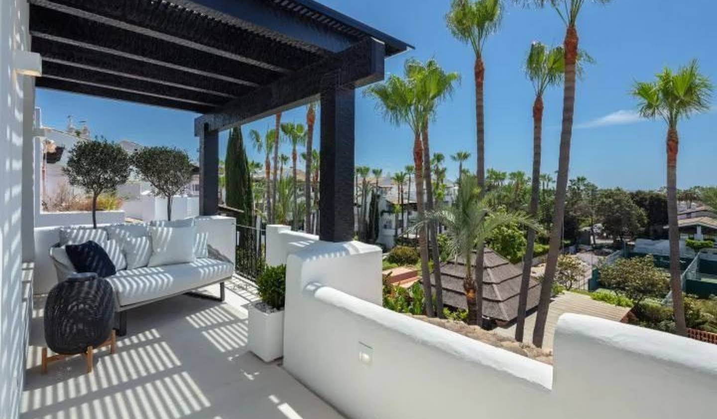 Apartment with terrace Marbella