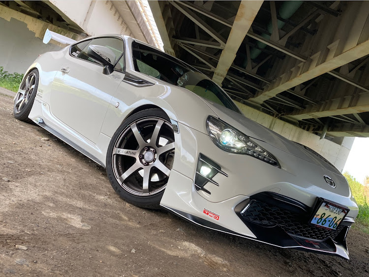 86の毎日楽しく元気にに関するカスタム事例の投稿画像1枚目