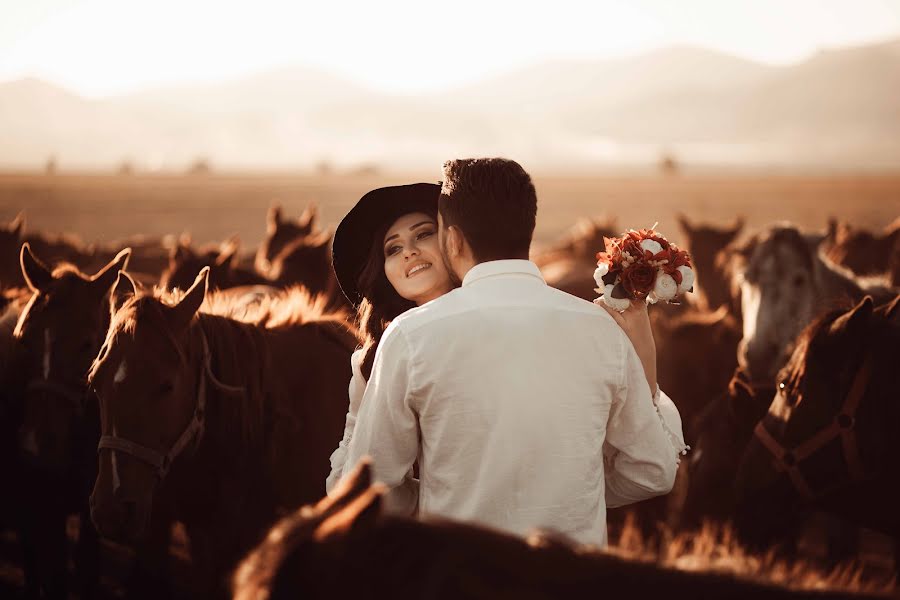 Photographe de mariage Bekir Işık (bekirisik). Photo du 22 décembre 2021