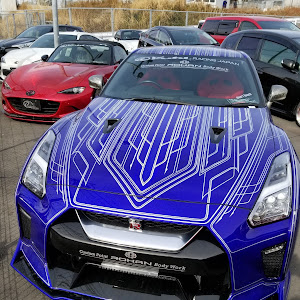 NISSAN GT-R