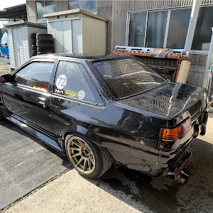 カローラレビン AE86