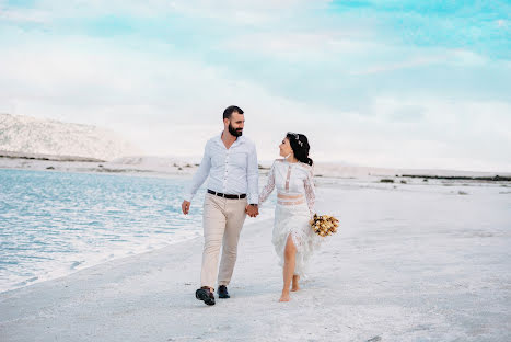 Fotografo di matrimoni Hüseyin ARIKAN (huseyinarikan). Foto del 23 agosto 2020