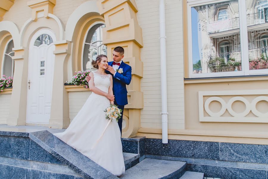 婚禮攝影師Evgeniya Ivanova（ugeni）。2017 9月6日的照片