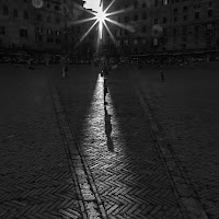 Bimba in Piazza del Campo di 