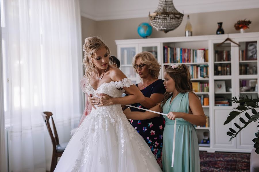 Fotógrafo de bodas Anita Dajka (dajkaanita19). Foto del 14 de octubre 2020