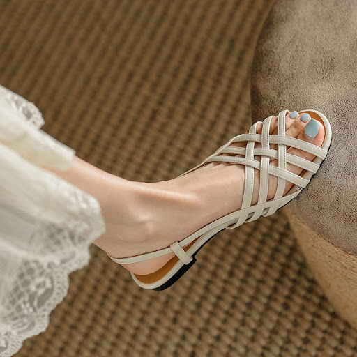 Title 2, Fashionable French Retro Low Heel Hollow Sandal...