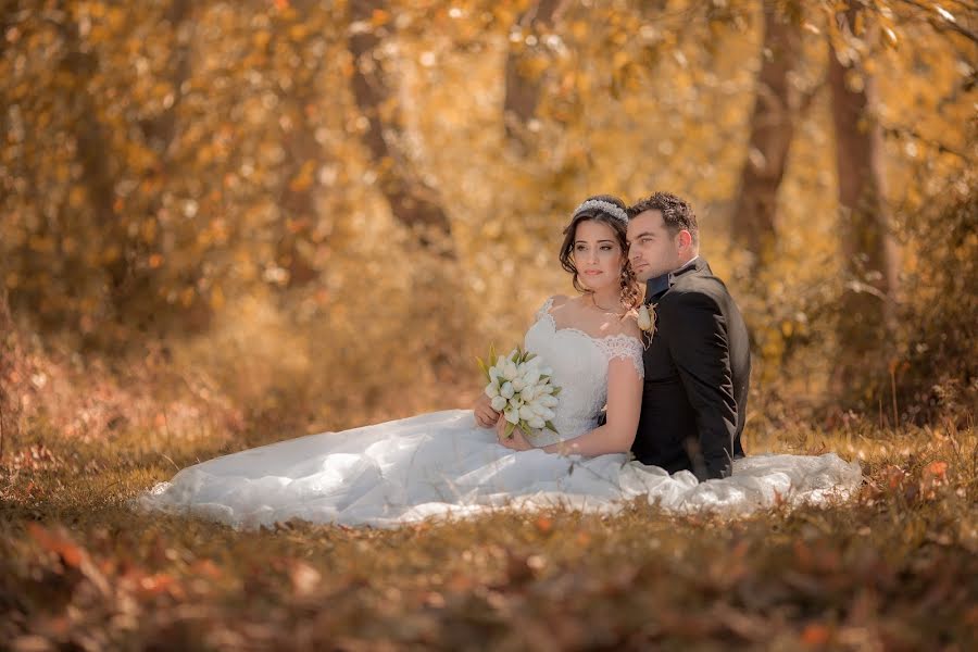 Fotógrafo de bodas Aleksa Kara (facesfoto). Foto del 5 de septiembre 2017