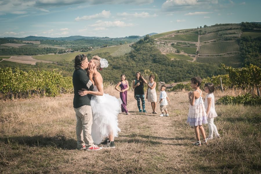 Fotografo di matrimoni Valentina Borgioli (valentinaborgio). Foto del 22 agosto 2016