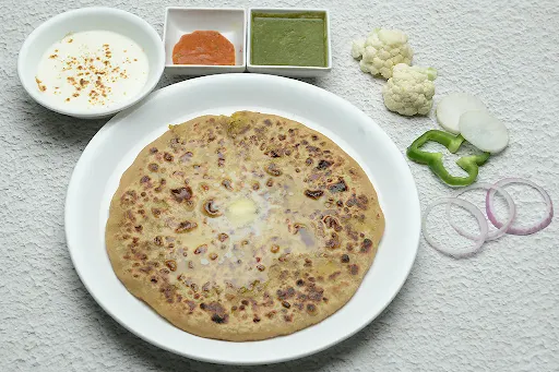 Whole Wheat Achari Gobi Paratha Combo [Serves 1]