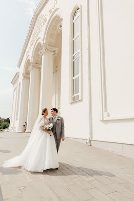 Fotografer pernikahan Ekaterina Komolova (k03101975). Foto tanggal 16 Maret 2022