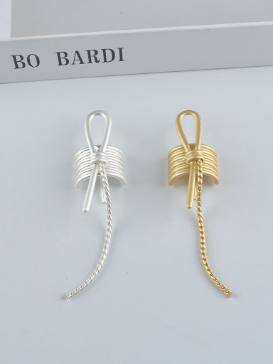 Title 8, Affordable Luxury Hair Clip for Ponytail