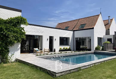 Maison avec piscine et jardin 3