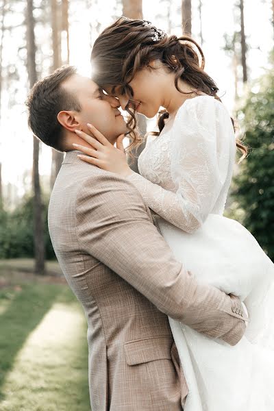 Wedding photographer Elena Krasnopevceva (elenakras). Photo of 1 February 2023