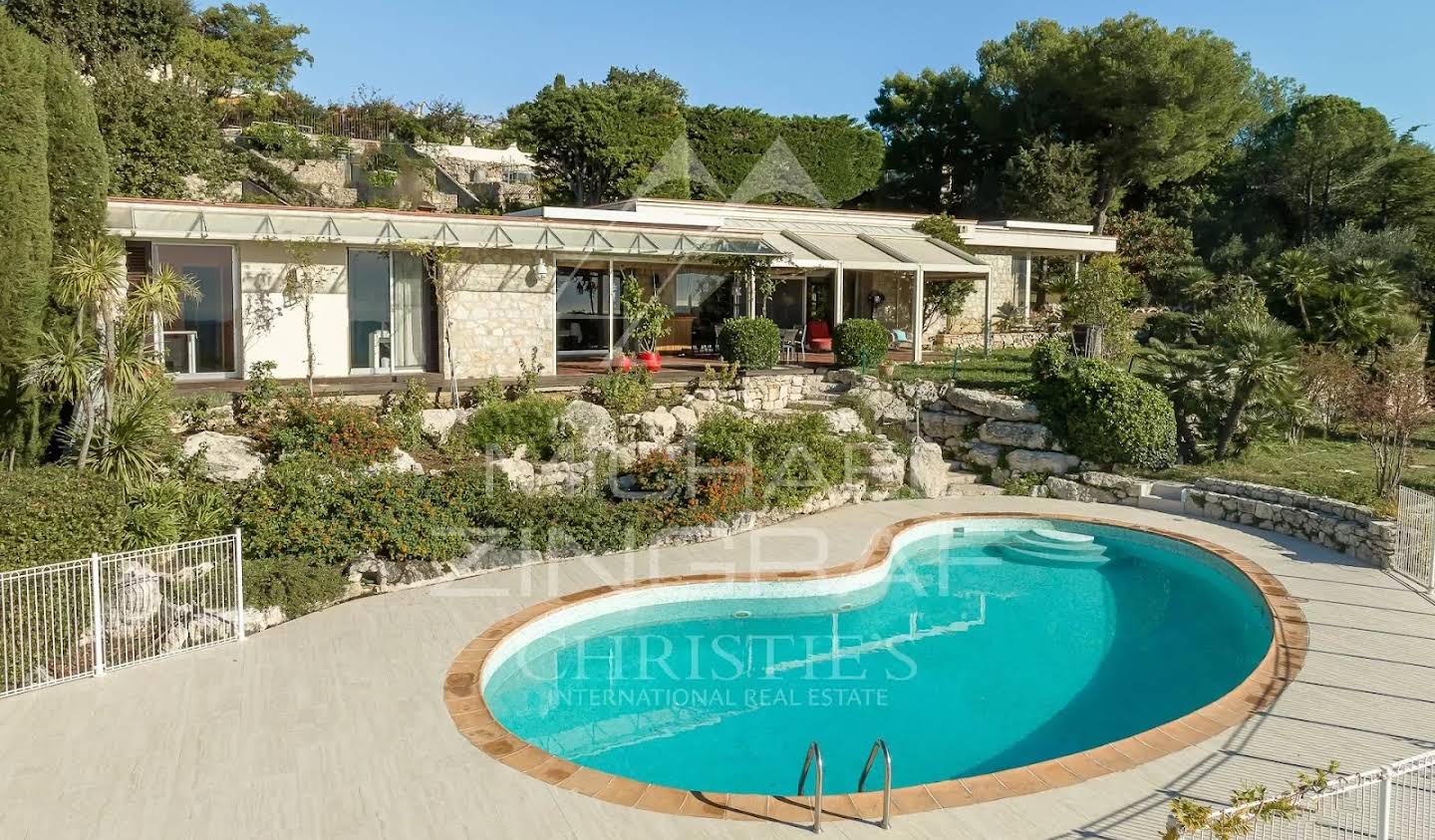 Villa with pool and garden Châteauneuf-Grasse