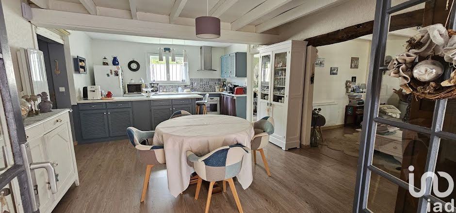 Vente maison 10 pièces 176 m² à Yves (17340), 445 000 €